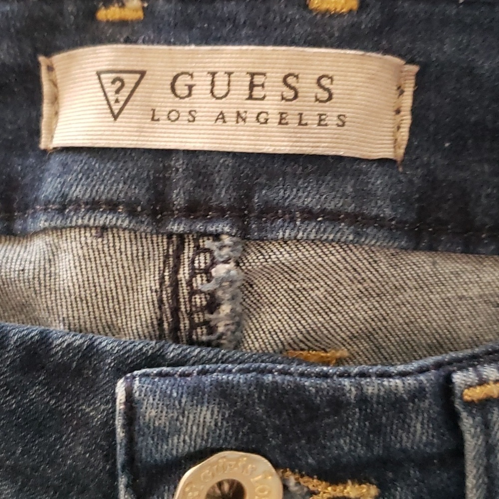 GUESS TAILERED HIGH RISE JEAN - Picture 7 of 9